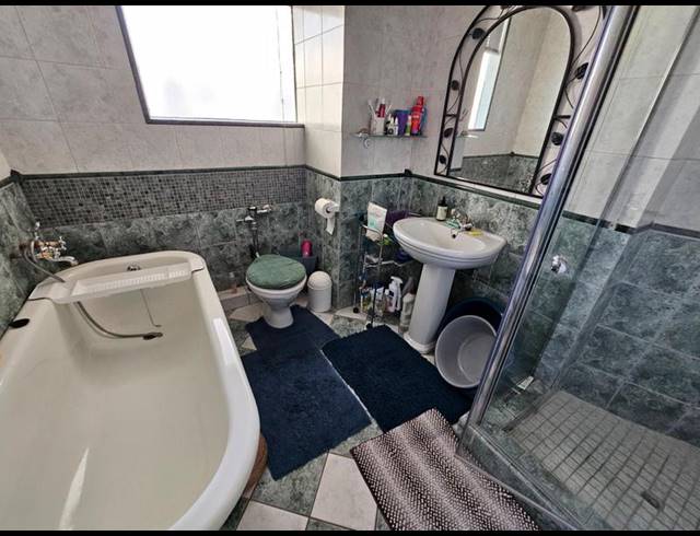 3 BEDROOM APARTMENT FOR SALE IN KILLARNEY